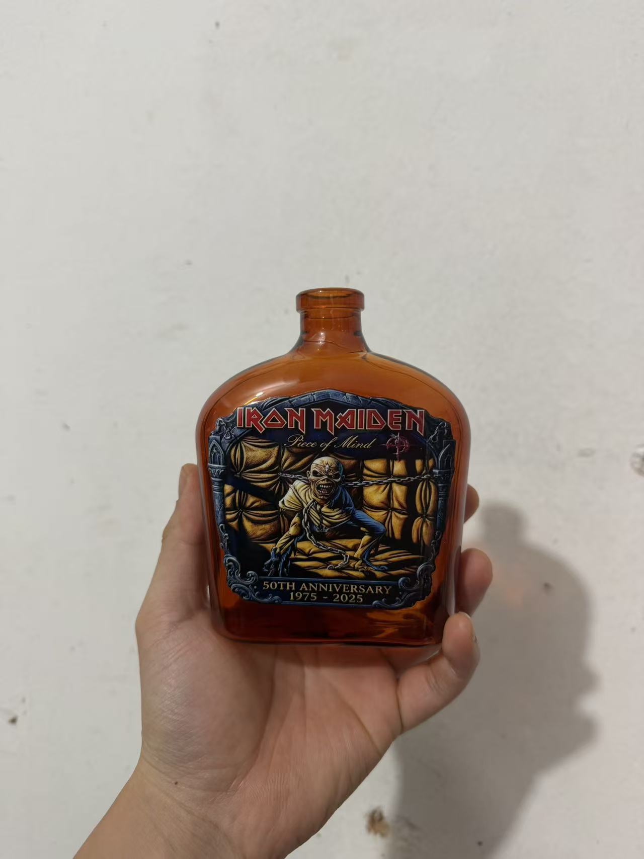 Garrafa de Licor em Formato de - Vintage Collectible Bottles avaliação e preço